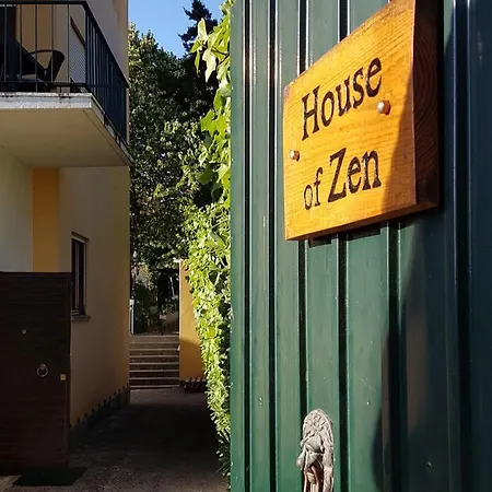 House Of Zen B&B 에수투릴